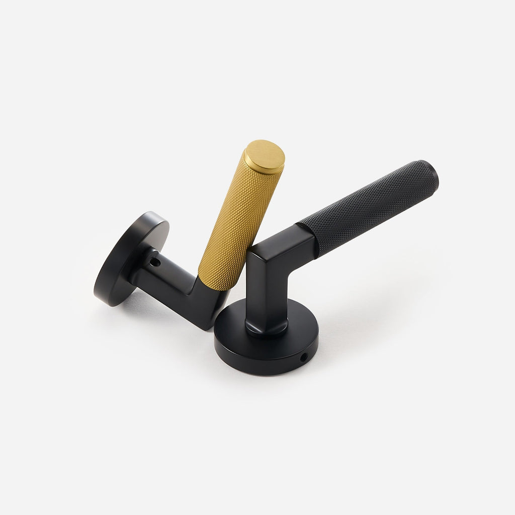 Maniglia per Porta 308A-243 | Zigrinata | Nero