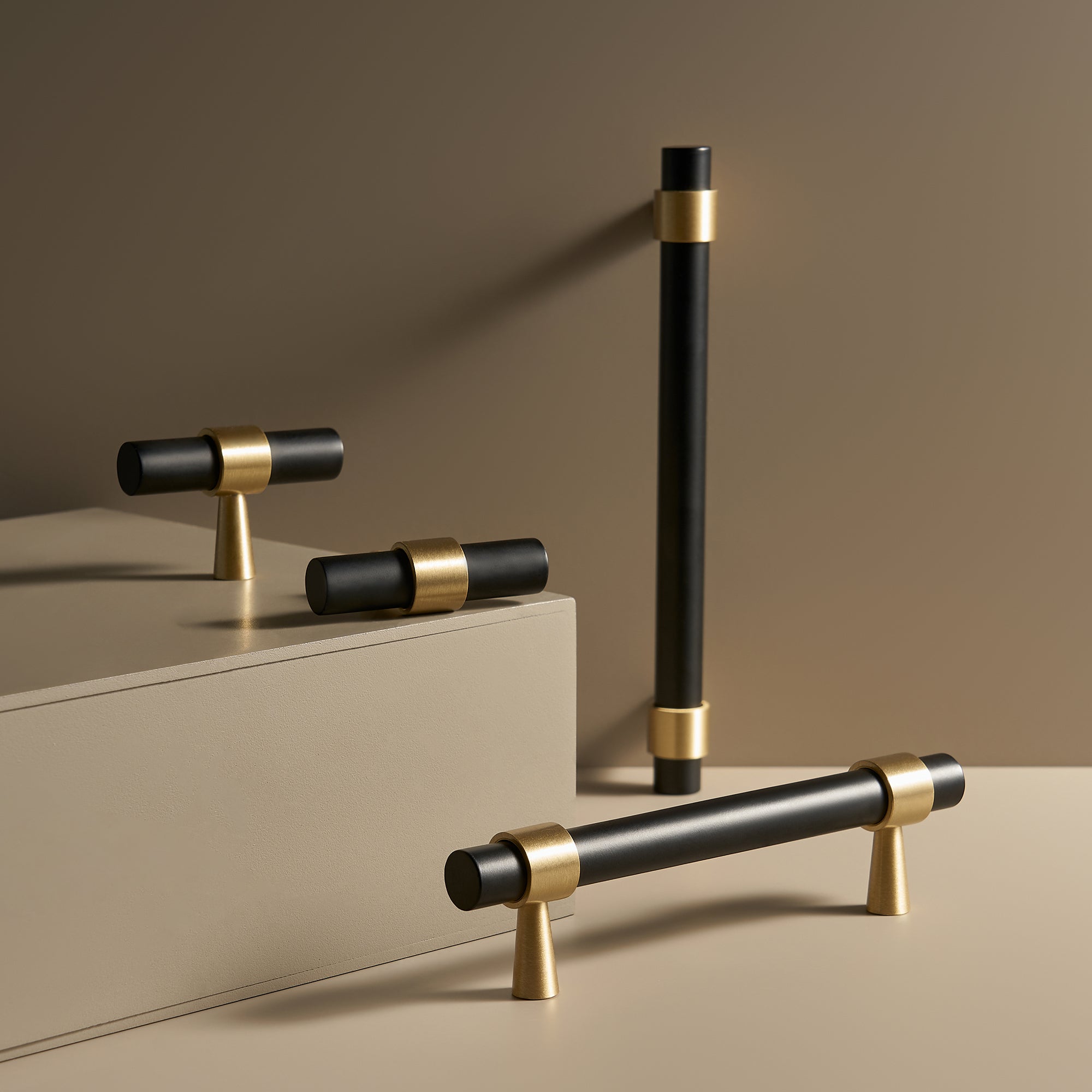 T-bar ch016a i svart finish - detalj