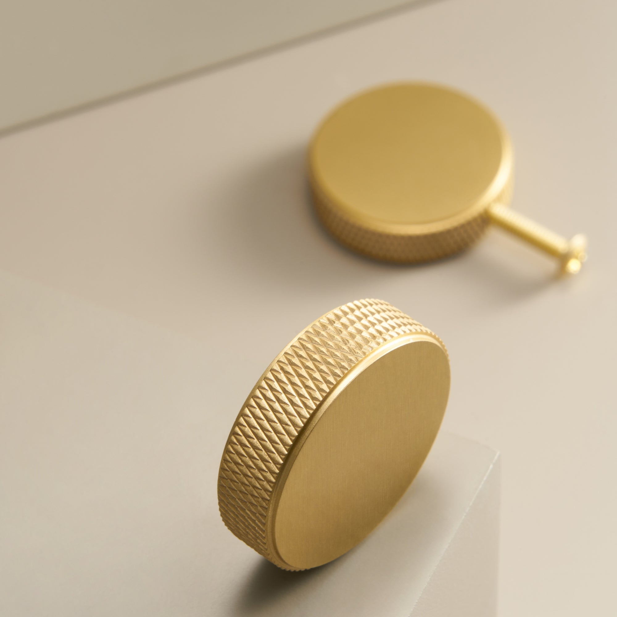 Knop CH059A | Nubret | Messing