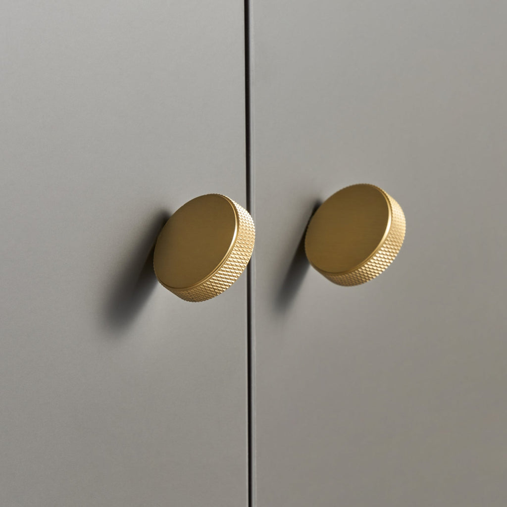 Knop CH059A | Nubret | Messing